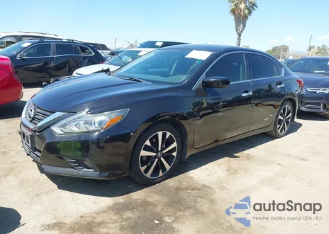 2018 Nissan Altima 2.5/S/Sv/Sl/Sr z USA, uszkodzony, nr VIN 1N4AL3AP0JC101621